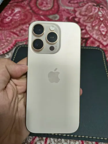 iPhone 16 Pro 256GB Desert
