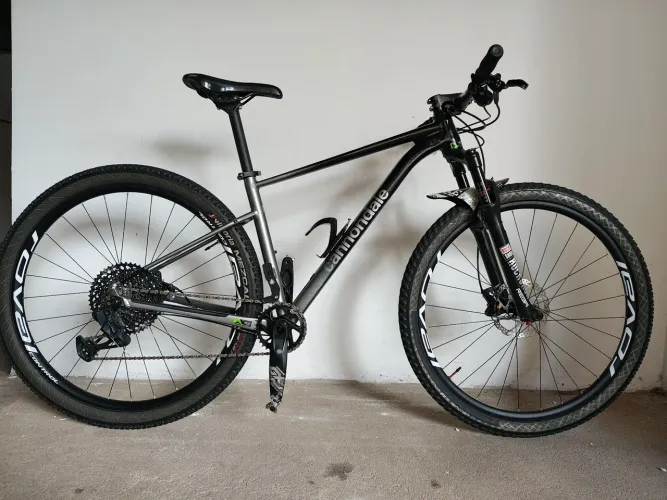 VENDO BIKE CANNONDALE 17   (OPORTUNIDADE)