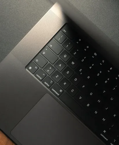 M3 MAX & MacBook Pro 16 Polegadas 