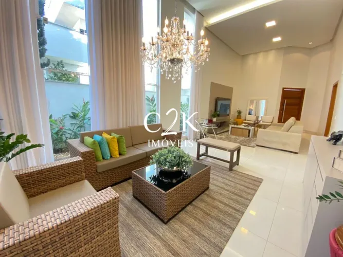 Jardins Lisboa - Casa 4 quartos, Escritório e Lazer com Piscina - Goiânia - GO
