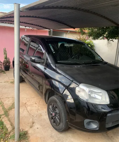Fiat Uno Vivace 1.0 EVO Fire Flex 8V 3P 2012