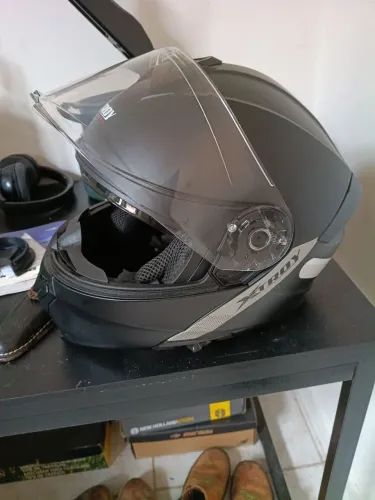 Capacete XTroy escamoteável