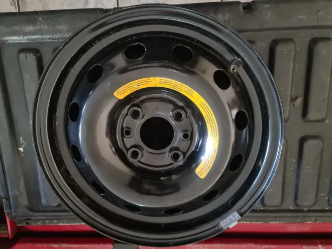 01 roda aro 14 para estepe Fiat