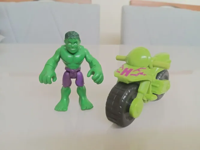 Hulk com moto playscool - Imaginext 