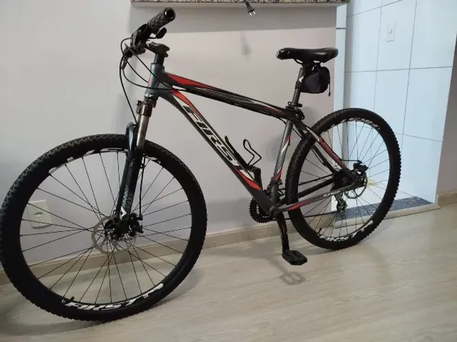 Bicicleta first aro 29