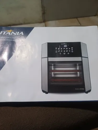 Estou vendendo uma air fryer bf16a
