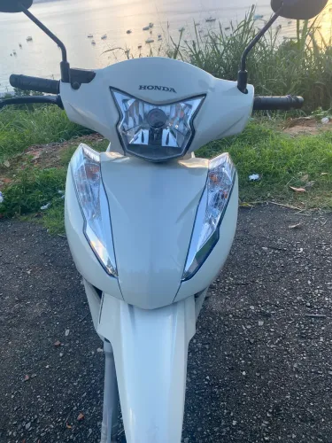 Biz125 só 10 mil km rodado