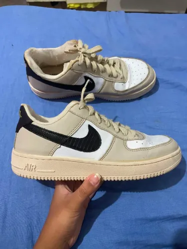 Tênis feminino