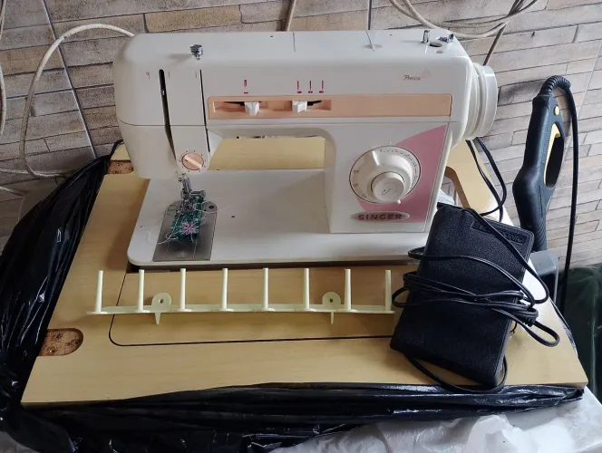 Máquina de costura Singer