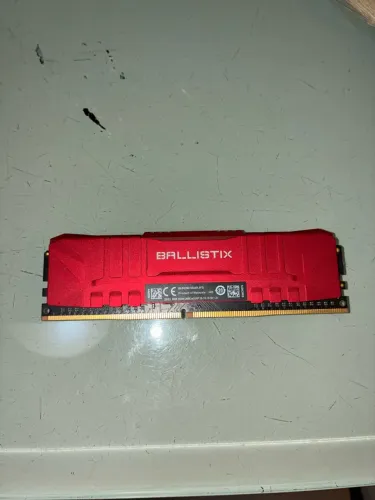 Pente De Memória RAM 8gb 2400MHz DDR4