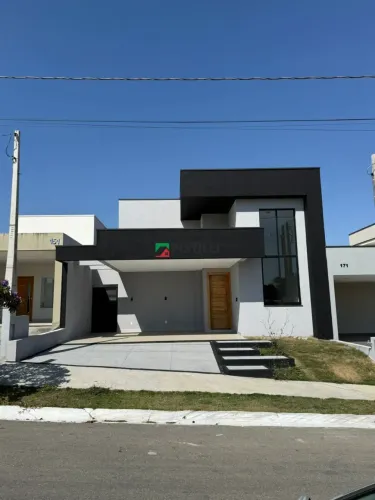 Casa com Piscina à Venda 3 dorms no Vale dos Cristais Taubaté REF: 20