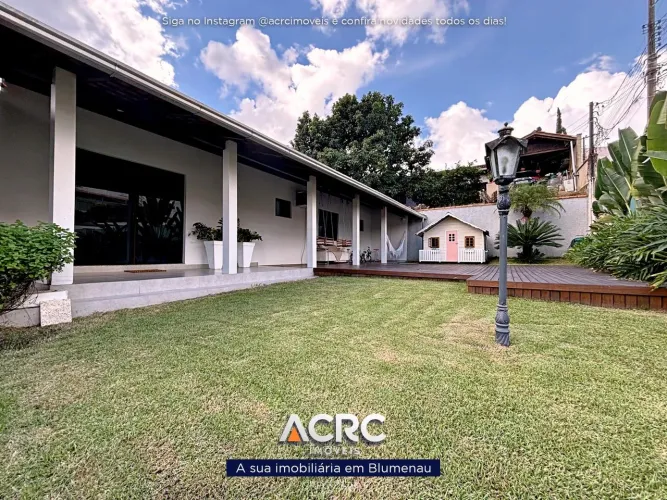 ACRC Imóveis - CA03761 - Casa para Venda no bairro Itoupava Norte em Blumenau