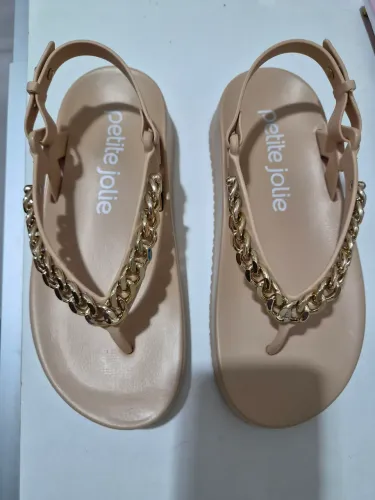 Papeti marca Petite Jolie