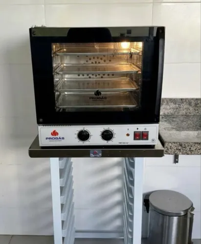 Forno Turbo Fast Oven Progás 56L - Acompanha mesa própria 