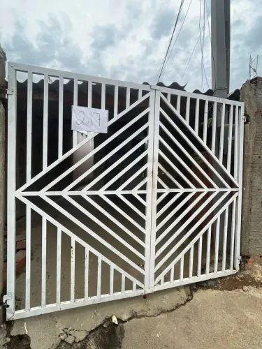 Vendo terreno com duas casas no quintal 5por30