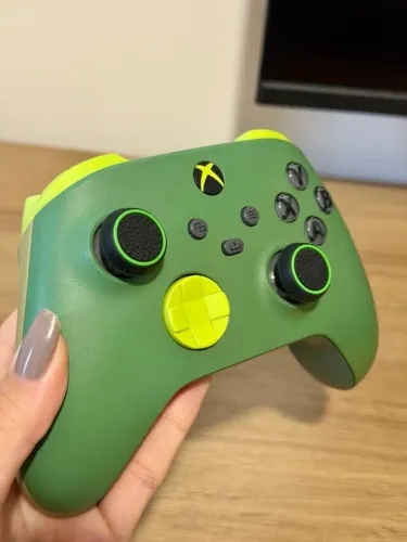 Controle Xbox Séries S/x Edição Remix Especial (LIMITADA)