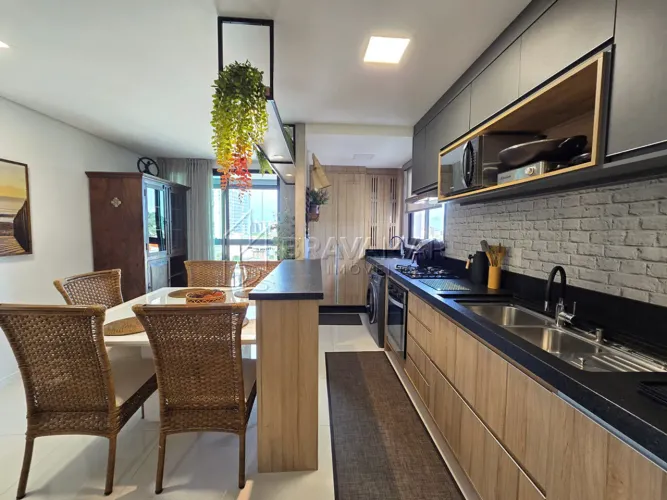 Locação Anual - Apartamento com 01 Suíte + 01 Dormitório na Praia Brava - Itajaí