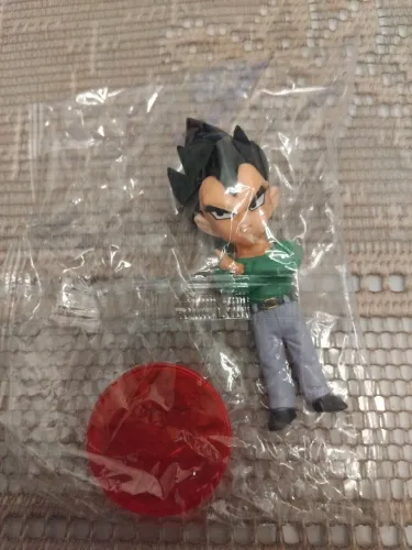 Vegeta de 7 a 8 cm