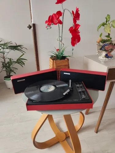 Vitrolinha Philips Stereo GF603 "1970's"