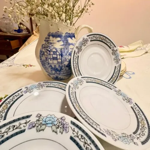 Pires de porcelana marca Trisa (04 )