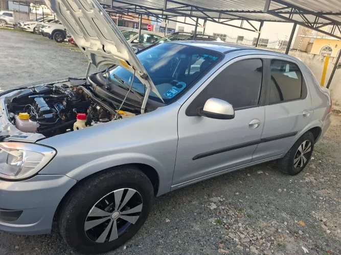 Chevrolet Prisma Sed. Maxx/ LT 1.4 8V Econof. 4P 2012