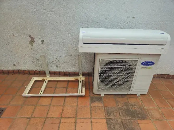 ? AR-CONDICIONADO CARRIER INVERTER 22.000 BTUs ?