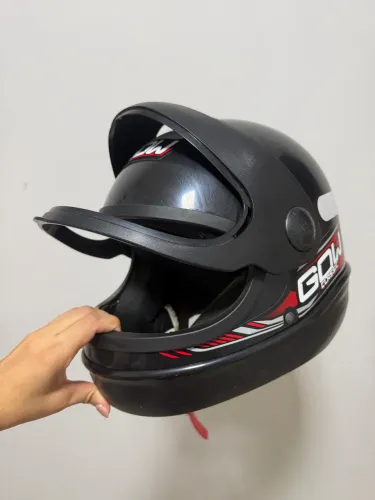 CAPACETE NOVO