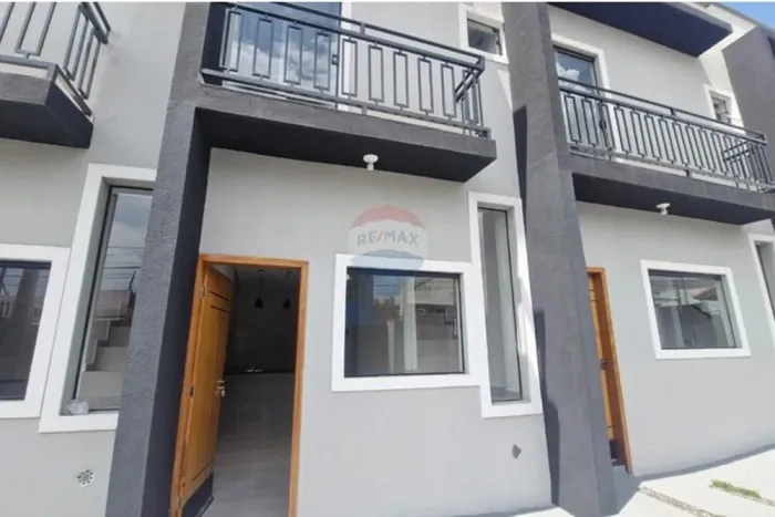 Casa de Vila Nova no Éden | Aceita Financiamento