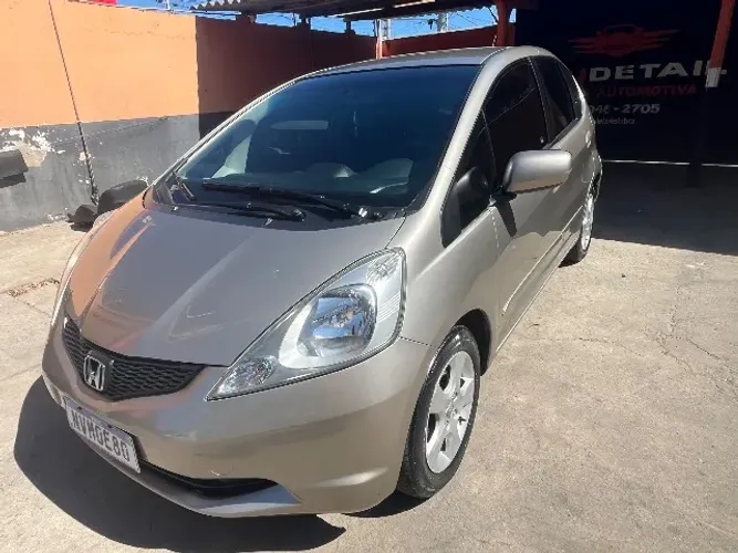 Honda Fit LX 1.4/ 1.4 Flex 8v/16v 5P Aut. 2011