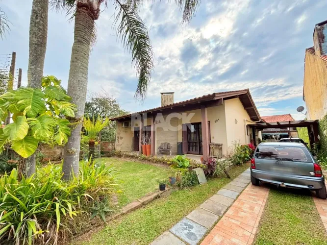 Casa 8 dormitórios à venda Praia da Cal Torres/RS