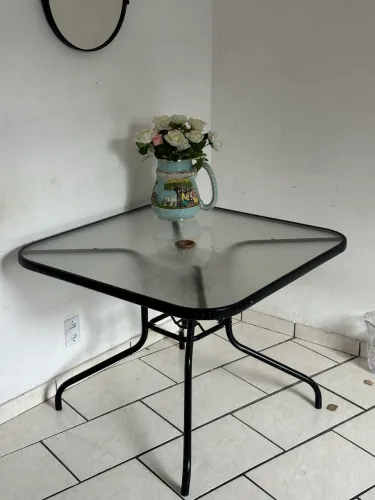 Mesa de jardim/ área externa
