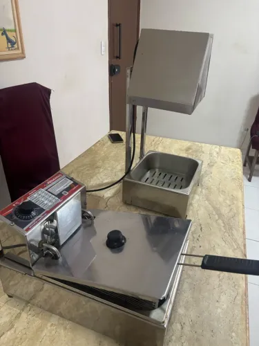 Kit para Hamburgueria: Fritadeira Inovamaq + Aquecedor de Frituras