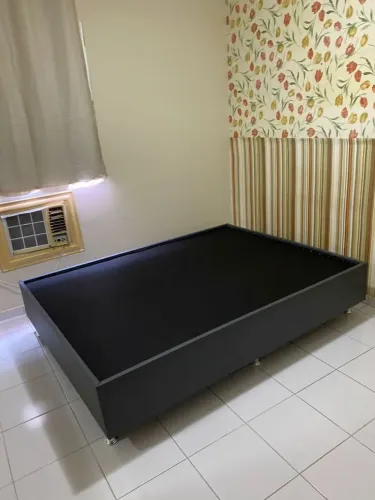 Cama casal base simples 