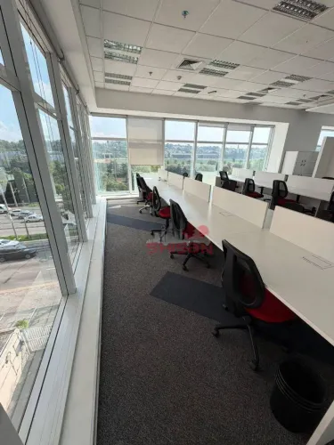 Excelente Conjunto Comercial no Jardim Europa
