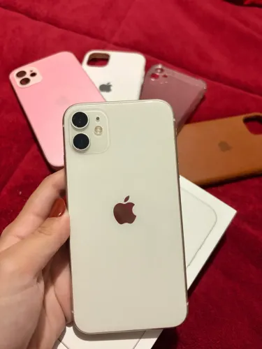 iPhone 11 - 64GB
