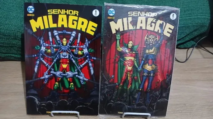 Senhor Milagre (Tom King) - Coleção Completa em 2 Volumes (Vencedora do Eisner)