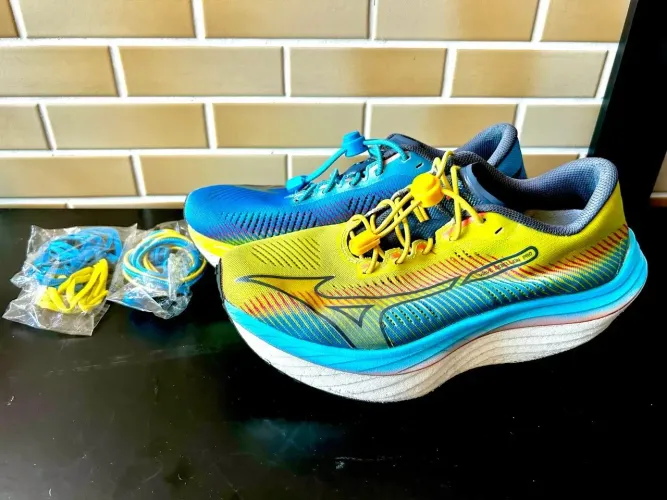 Tênis Mizuno wave rebellion pro