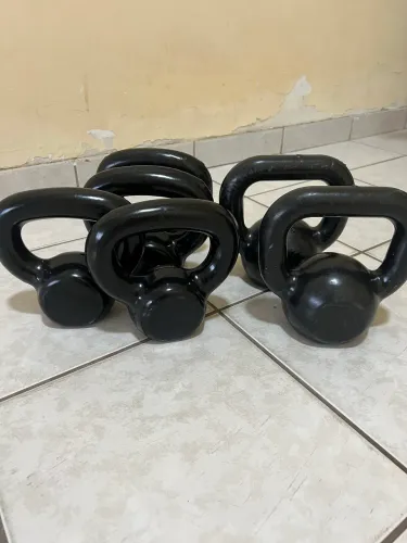 Kettlebell 04kg (valor unitário)