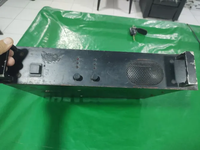 Vendo esses aparelhos eletrônicos para conserto ou retirada de peças