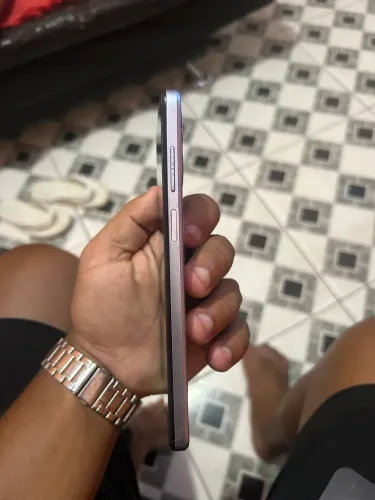 MotoG 53