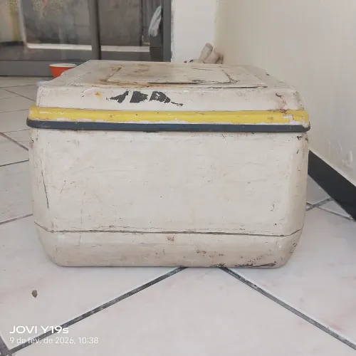 Baú de fibra para motos