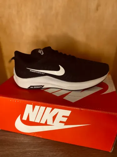 Tênis Nike zoom