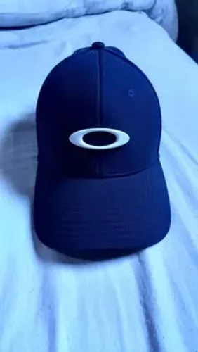 Boné Tican Oakley Novo