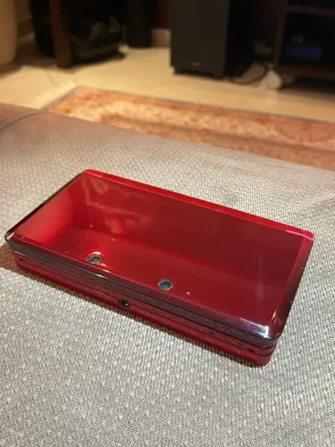 Nintendo 3DS + 4 Jogos Inclusos + Carregador Original + Capa com alça | Ótimo estado