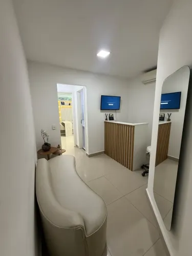 Subloco sala de estética facial no Recreio 
