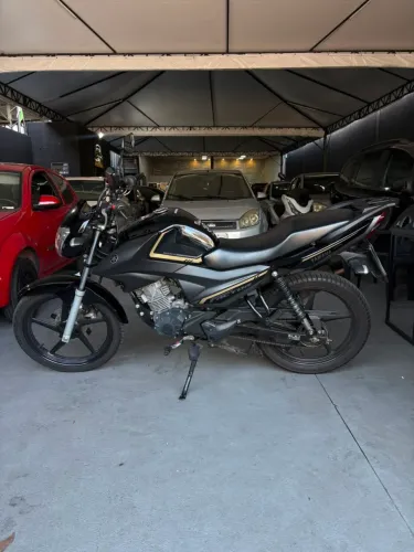 Moto novíssimo único dono