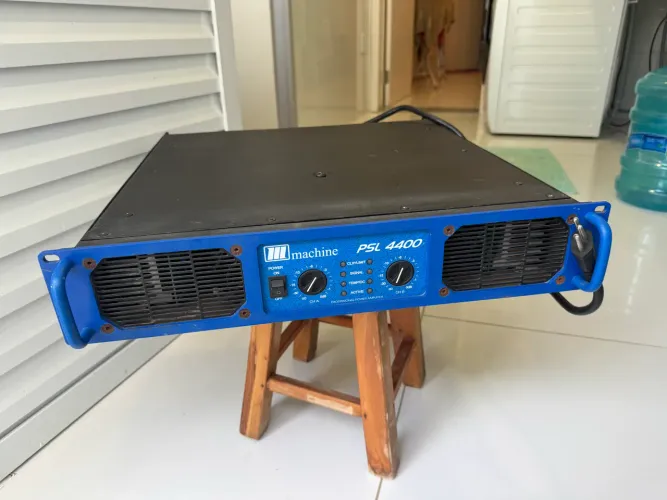 Amplificador Machine PSL 4400