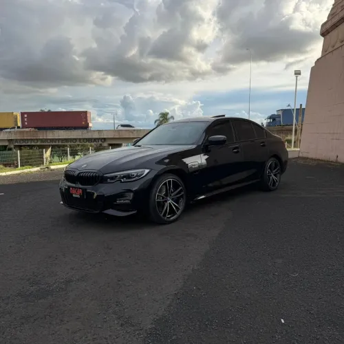 BMW 330E M Sport 2.0 Turbo Híbrido AU 2022