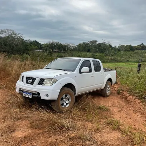 Nissan Frontier XE CD 4X4 2.5 TB Diesel 2009