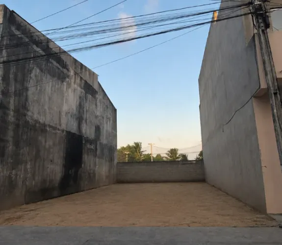 Terreno em residencial